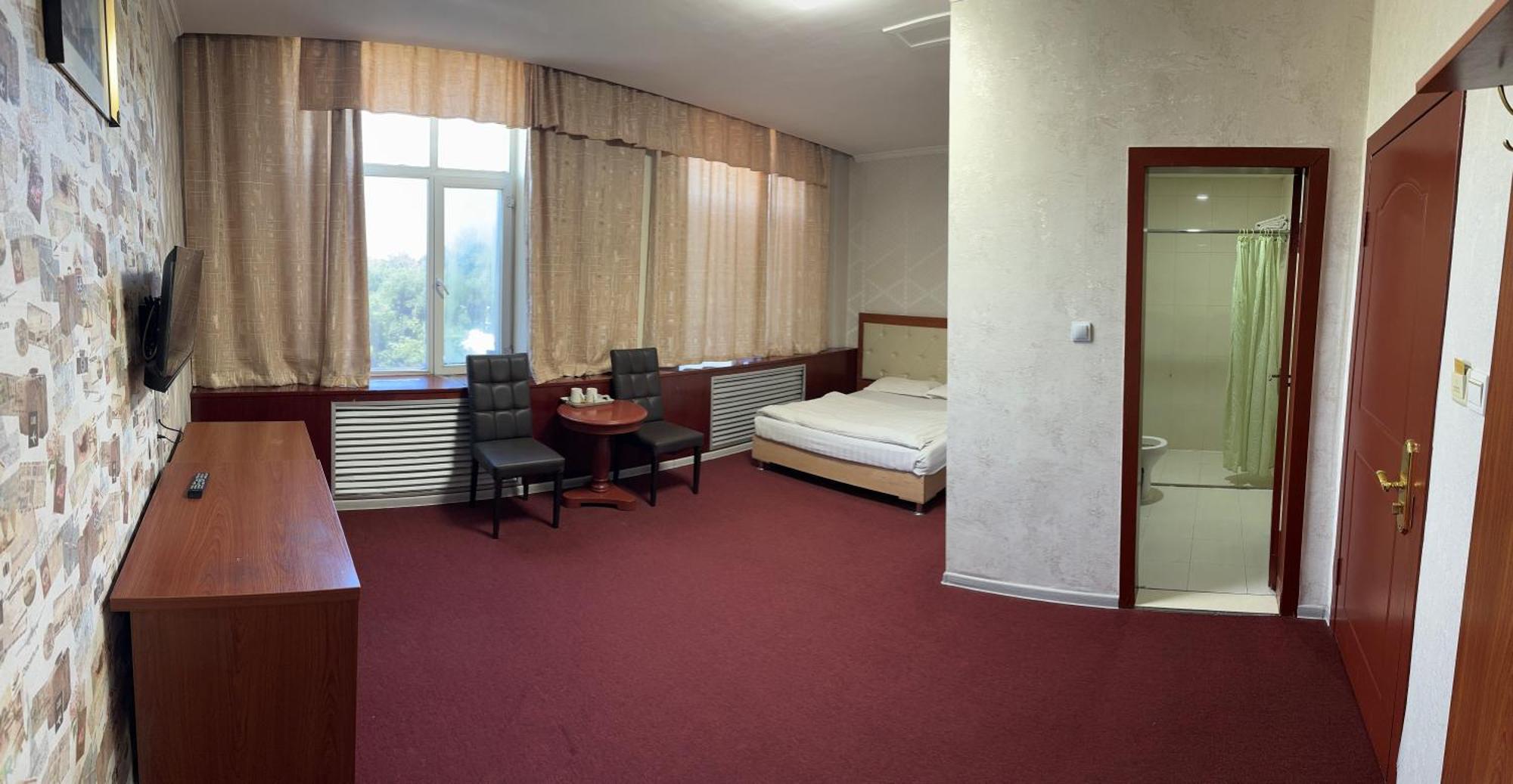 Zolotoi Drakon Hotel Алмати Екстер'єр фото
