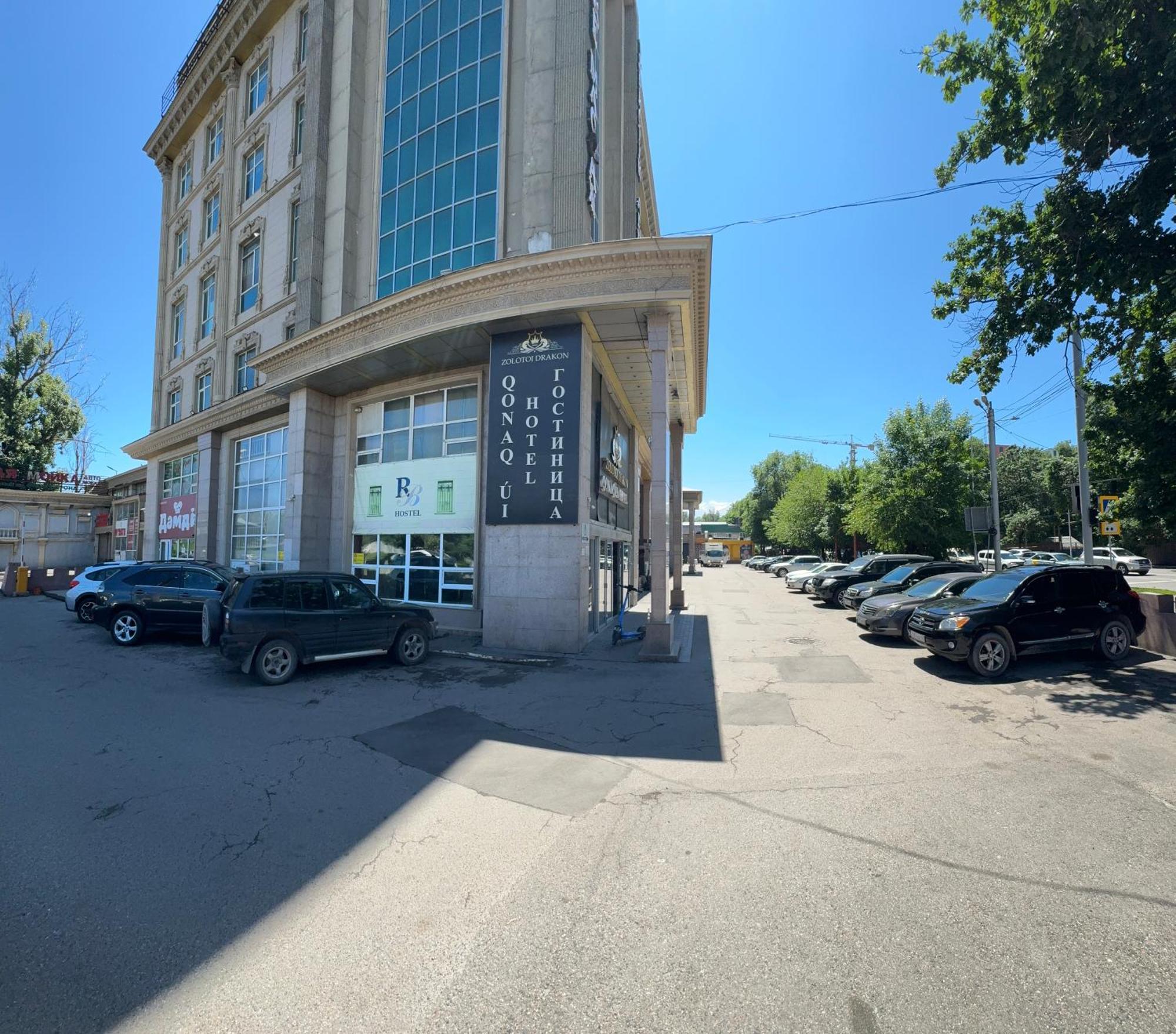 Zolotoi Drakon Hotel Алмати Екстер'єр фото